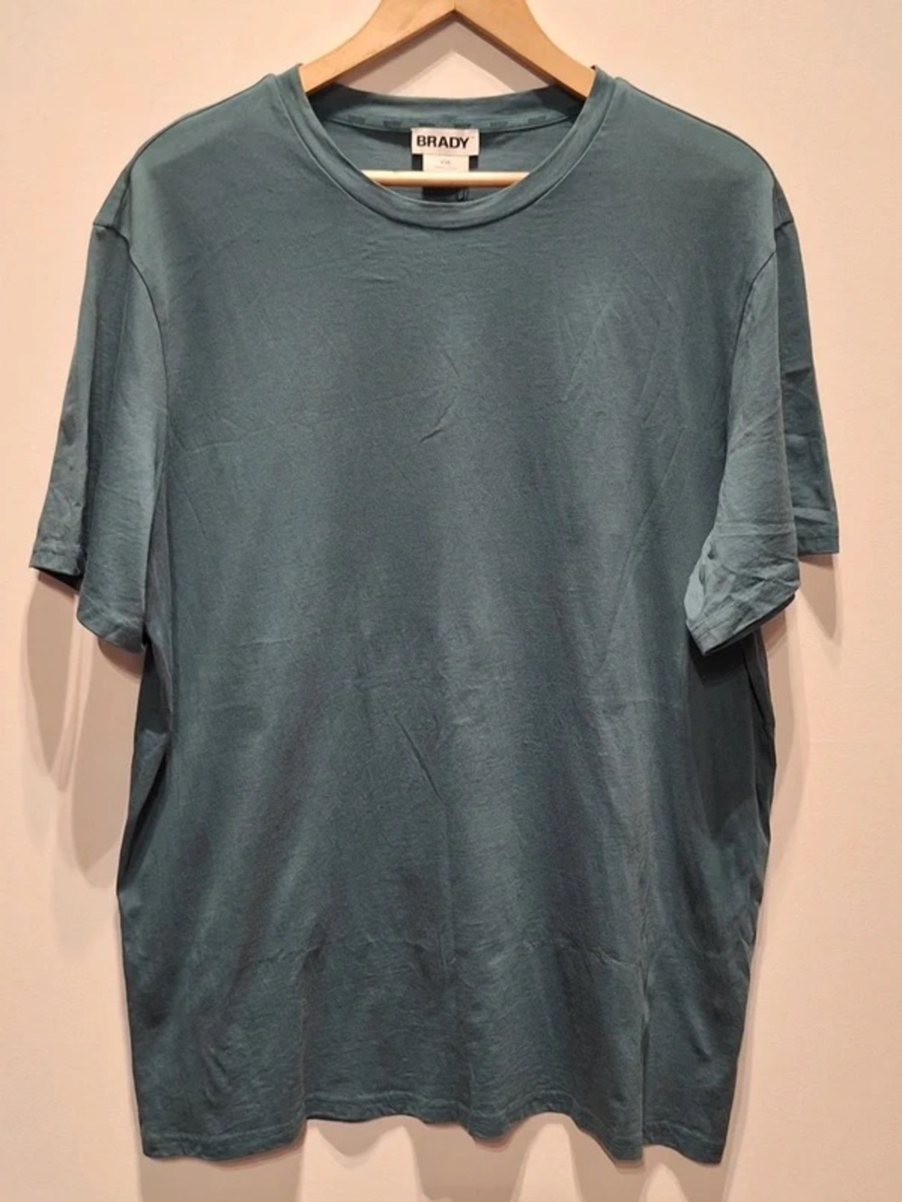 Brandy Melville Men's Short Sleeve Tee in Teal Green